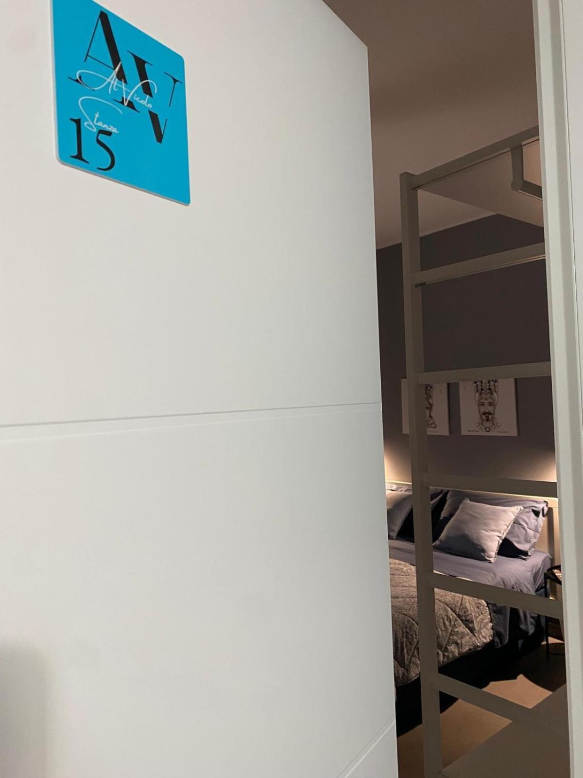 Al Vicolo Comfort Room SantʼAgata di Militello Buitenkant foto